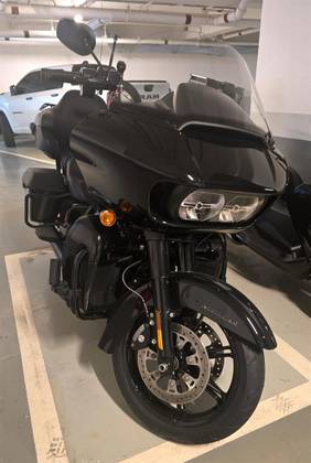 HARLEY-DAVIDSON ROAD GLIDE LIMITED 